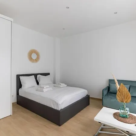 Διαμέρισμα Montbrun/alesia : Cosy Studio